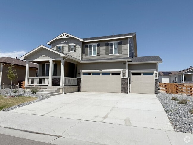 Building Photo - Gorgeous 4-Bedroom Home in Desirable Creek...