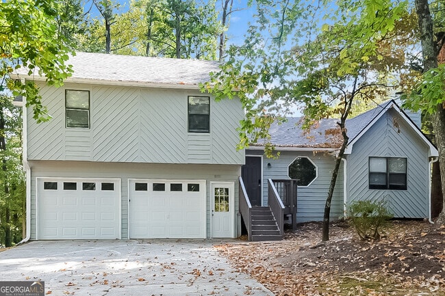 Building Photo - 8050 Sumit Wood Dr NW Rental