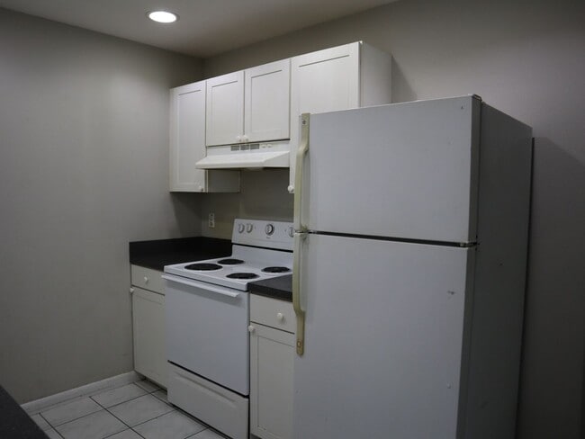 Photo - Cute 3 bedroom 2 bath 1 Car Garage  $1`650.00 Call Carole Arcaro 386-216-4900 Deltona Lakes Realty