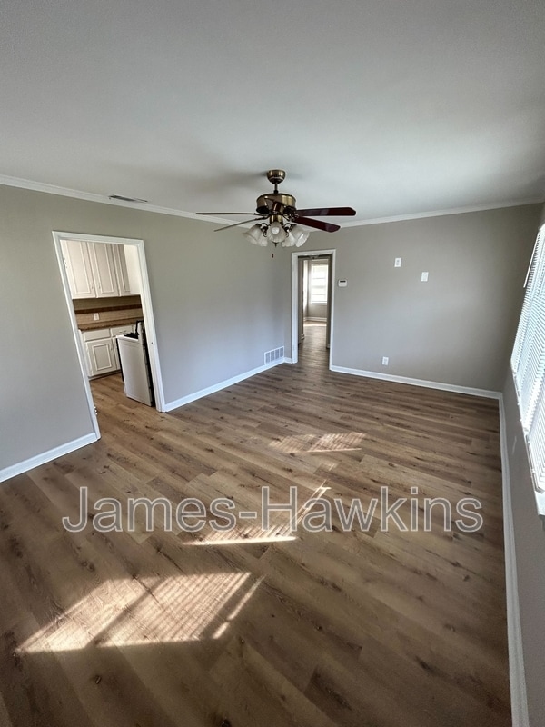 Photo - 1723 Crouson St