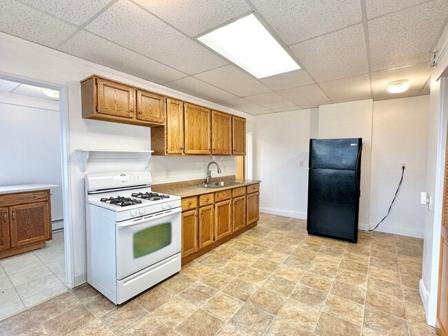 Photo - 116 Main St Unit B