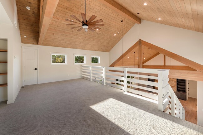 Photo - 1475 Anderson Ln