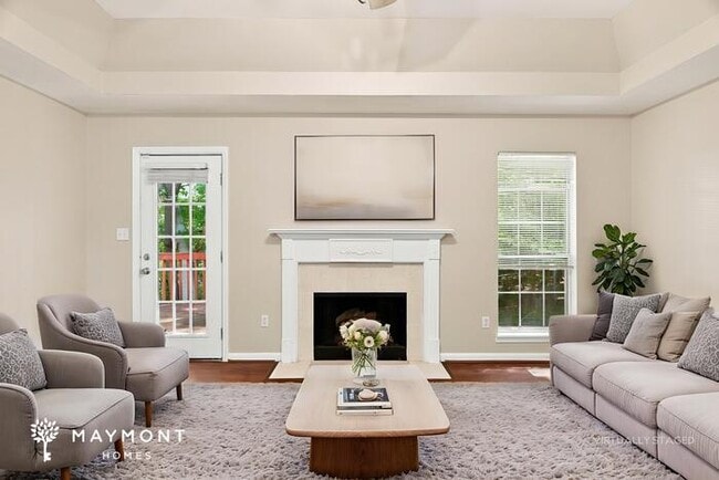 6721 Heather Ridge Cir