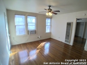Building Photo - 215 W Magnolia Ave Unit 3