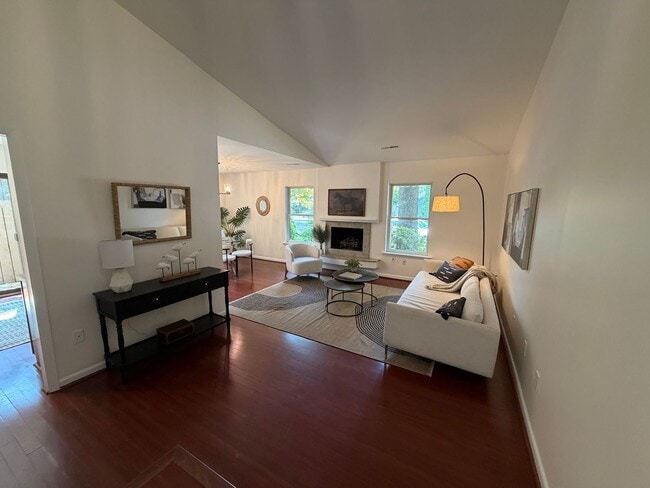 Photo - 1016 Timber Creek Dr