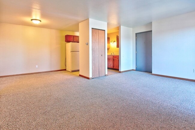 Photo - 2 BED 1 BATH WITH GARAGE Unit 12