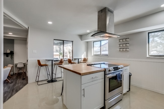 Photo - 13489 W Auburn Ave