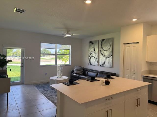 Photo - 2225 SE 30th St