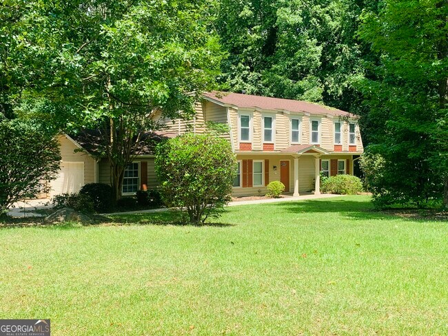 Photo - 400 Pinegate Rd