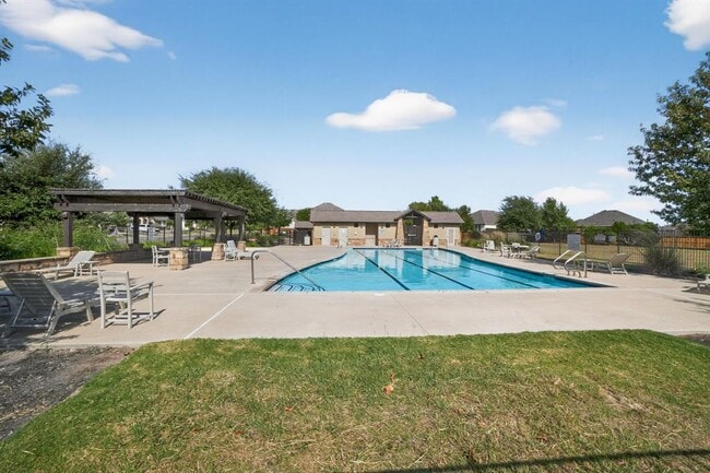 Photo - 620 Carly Ann Ln