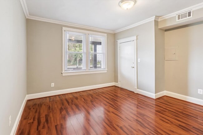 Photo - 1712 West Virginia Ave NE Unit #1