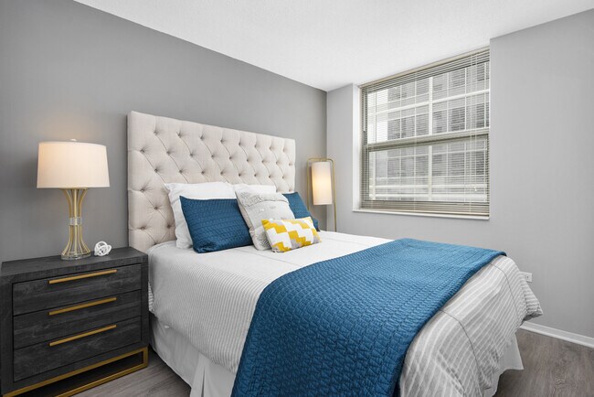 Photo - 180 N Jefferson St Unit 1007