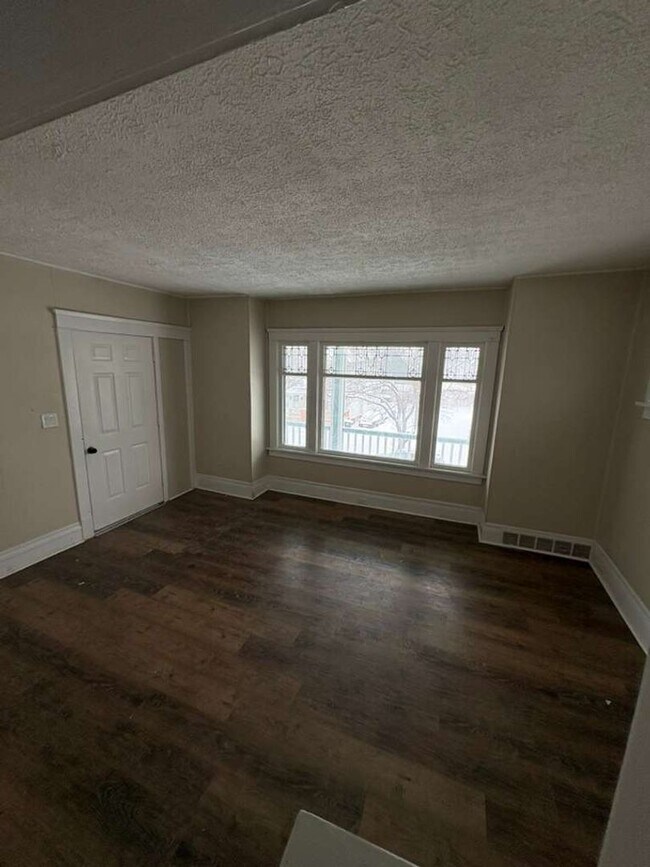 Photo - 12418 Gruss Ave Unit UPPER