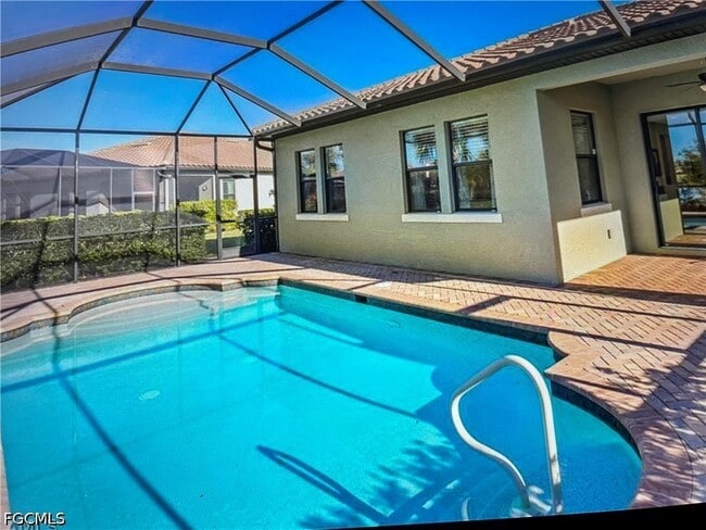 12690 Fairington Way