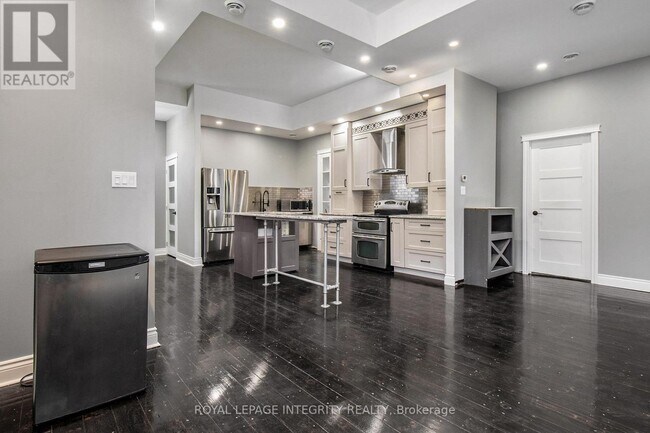 Photo - 115 Percy St