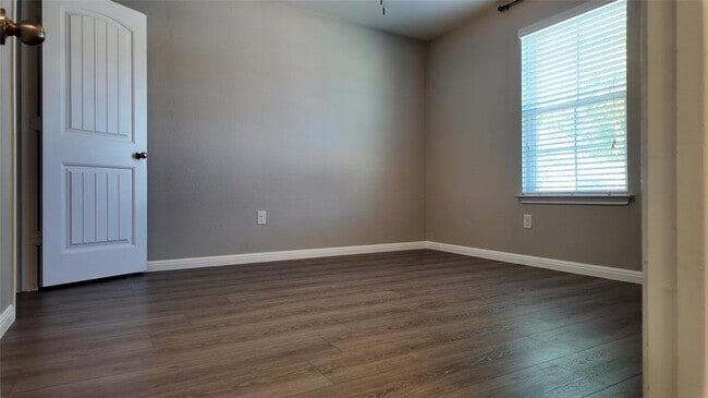 Photo - 11221 Bachman Dr