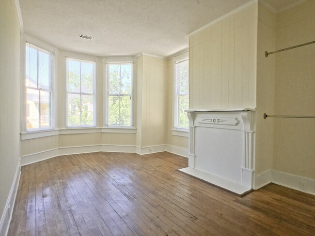 Photo - 407 E Park Ave Unidad A