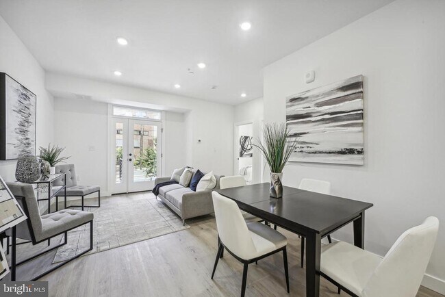 Photo - 2495 Alabama Ave SE Unidad 201