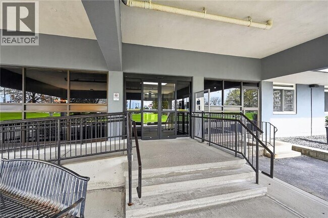 Photo - 640 West St Unit 902