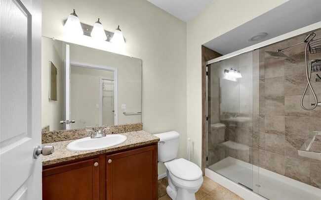 Photo - 14357 Shadywood Dr