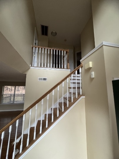 Photo - 7403 Sarnia Pl