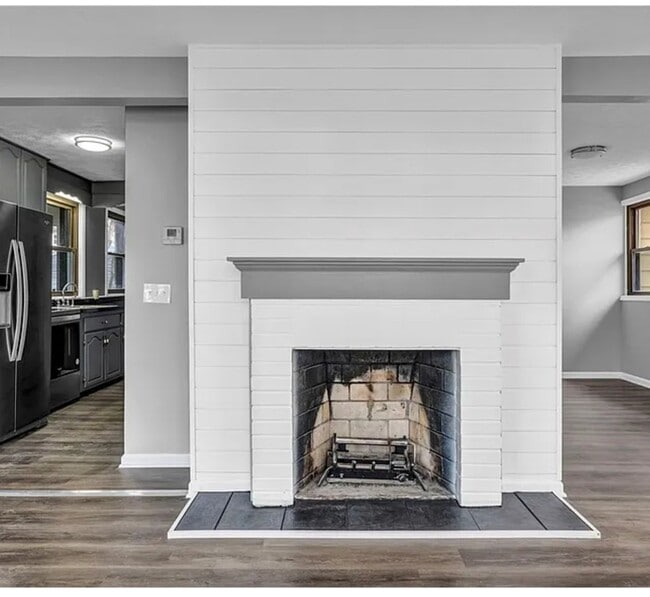 Photo - 204 Grove Ave
