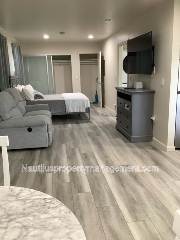 Photo - 103 La Pluma Ct