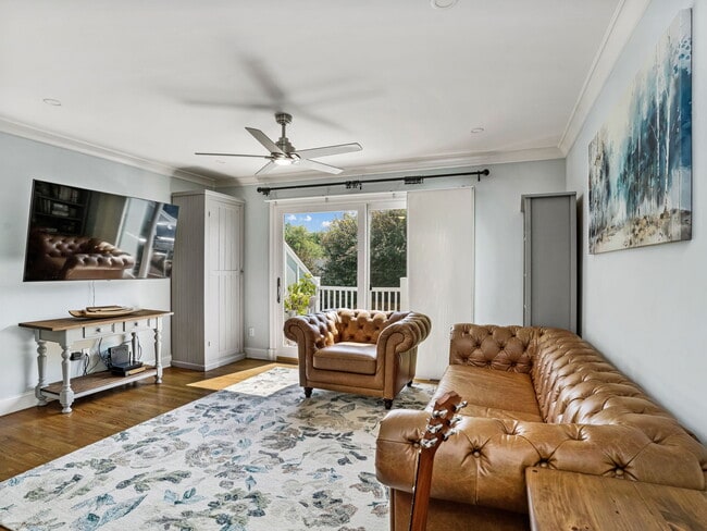 Photo - 8 Whiffletree Way