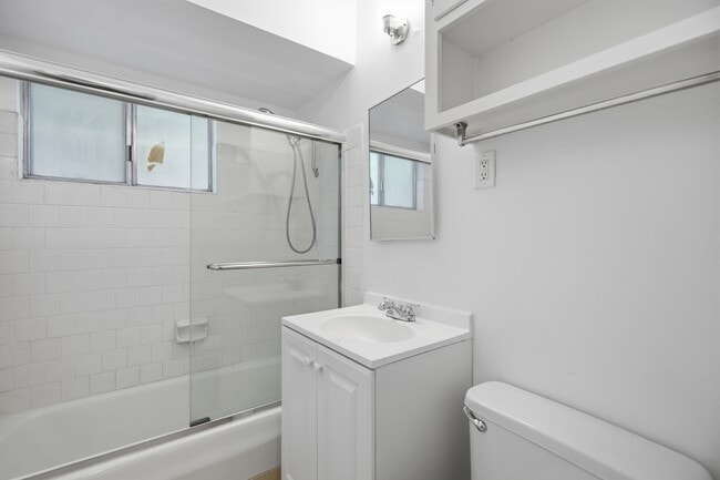 Foothill Suites