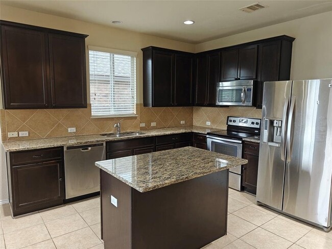 Photo - 5610 Hopkins Dr