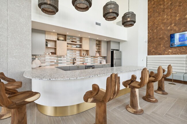 Photo - Row Waterside