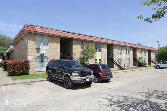 Spanish Plaza - Spanish Plaza