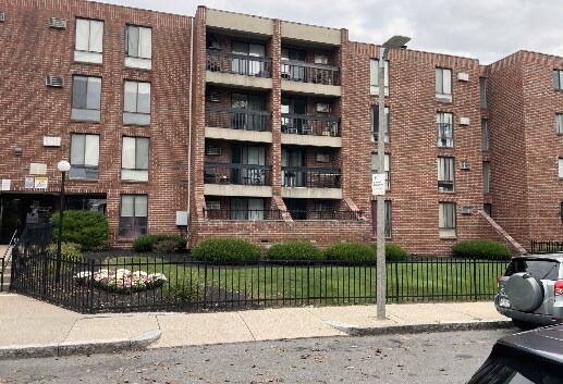 Photo - Taurus at Fountain Hill
