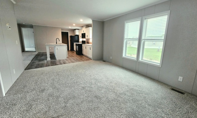 Photo - 8049 Harbour Dr