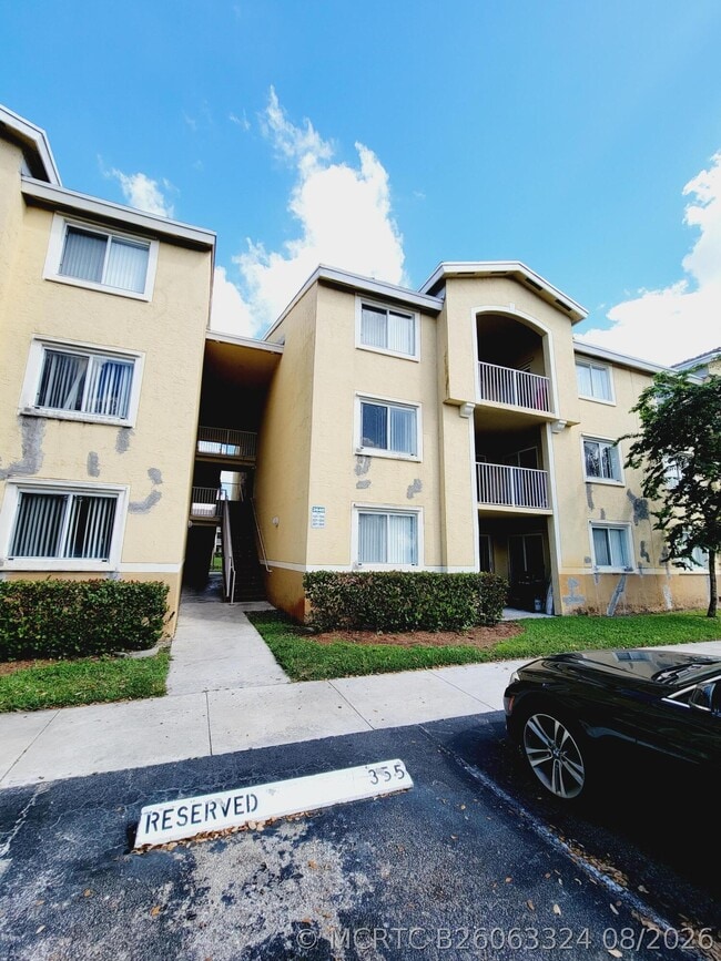 Building Photo - 2640 S University Dr Unit 222