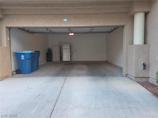 Photo - 2053 Quarry Ridge St Unit 103