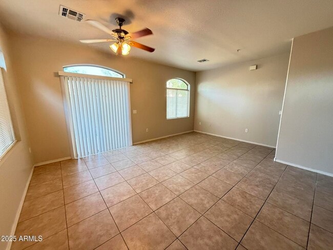 Photo - 2150 E Bell Rd