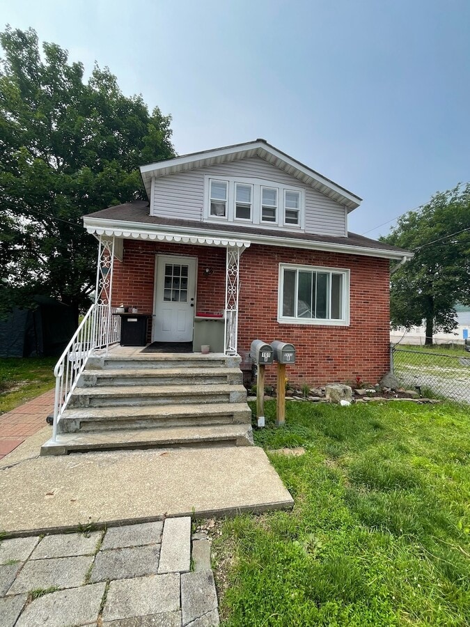 Photo - 101 River St Unidad Up