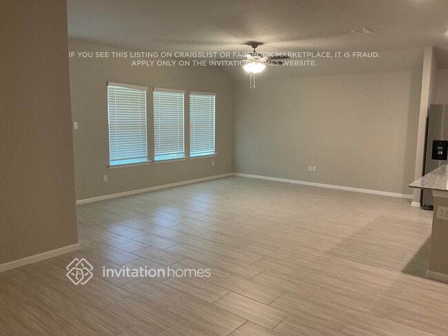 Photo - 437 Blanco Dr