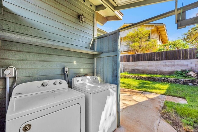 Photo - 305 Uala Pl Unit (305 UP) B