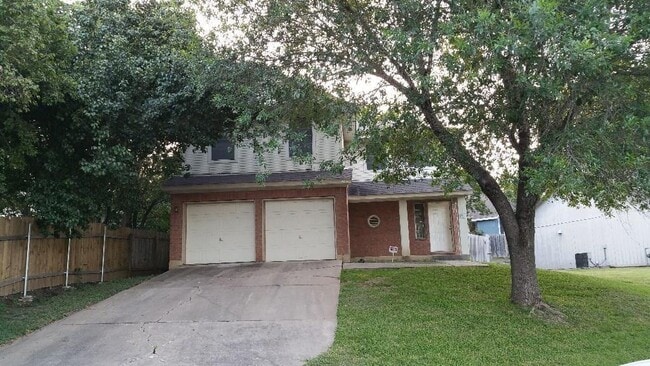 Building Photo - 5805 Lark Creek Dr