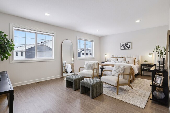 Photo - 2489 Cedarwood Ln