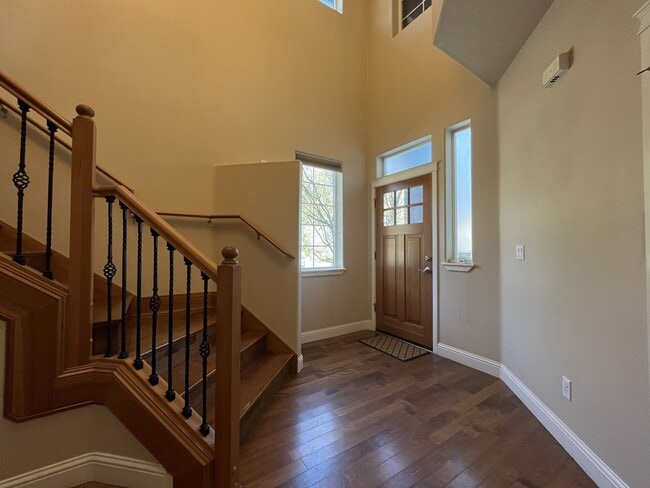 Photo - Beautiful 5 Bedroom Home + Office with Grand Entry, Gourmet Kitchen & Private Backyard