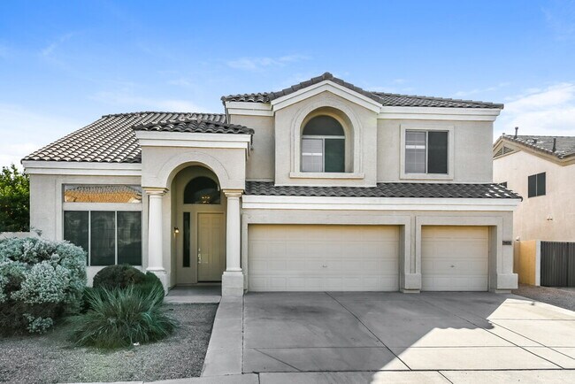 Building Photo - 9435 E Lompoc Ave