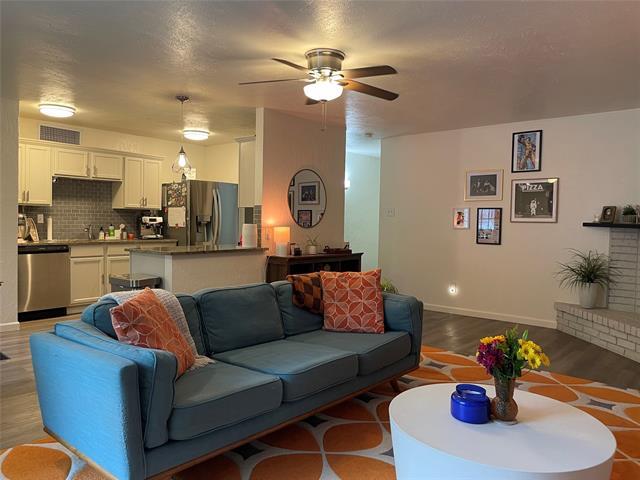 Photo - 134 W Way Dr