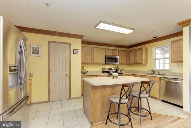 Photo - Spacious Townhome with Modern Amenities and Relaxing Outdoor Space near Fort Meade