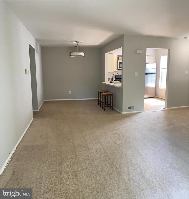 Photo - 2404 Sedgefield Dr