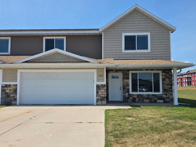 Photo - 1002 Berry Ave
