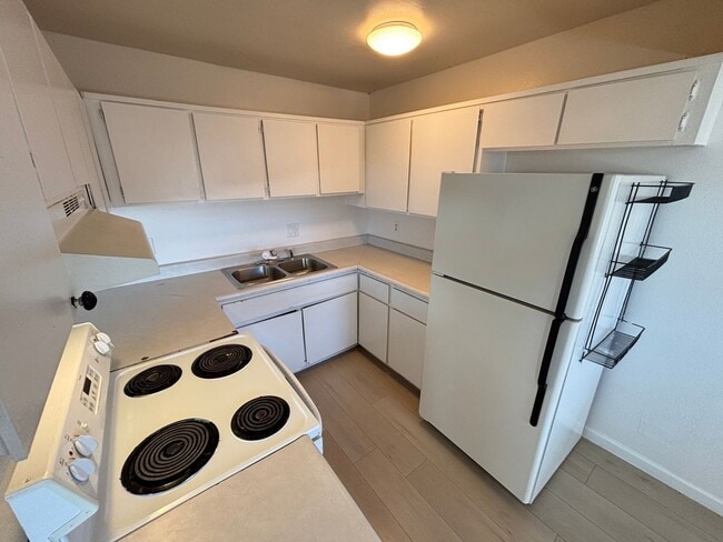 Photo - 155 Westminster Way Unit 1