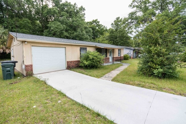 Photo - Cute 3 bed 2 bath on the SE side of Tallahassee